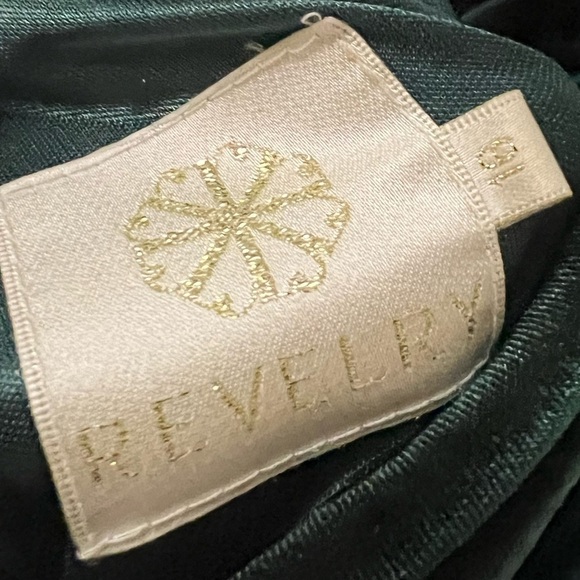 Revelry Dylan Velvet Dress Emerald - Picture 12 of 12